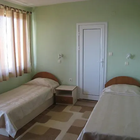 Guest house Omiros